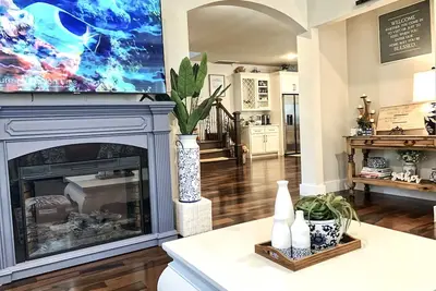 Image de Sweet Escape Homes: Rustic Modern Home next to lake - Center of Dallas & Fw