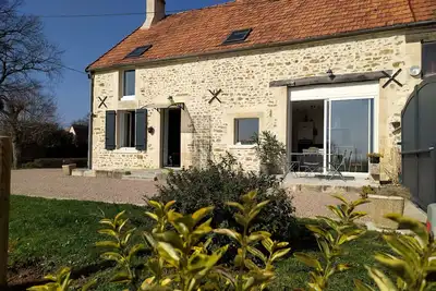 Image de Maison berrichonne authentique avec jardin, près du Domaine de George Sand et activités variées