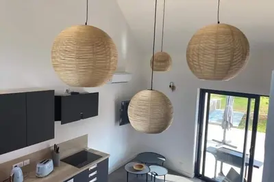 Image de Maison rénovée en Berry : terrasse, jardin privé, proche Châteauroux et nature