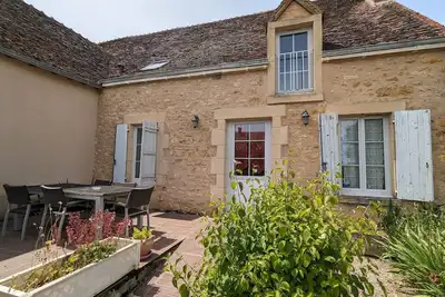 Image de Charmant gîte en Berry avec terrasses, jardin et parking privé, proche de Nohant et La Châtre