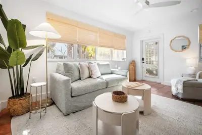 Image de Hibiscus Villa by Beach Boutique Rentals