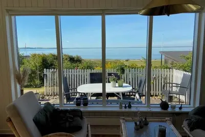 Image de Charming, small cottage, only 90 meters.