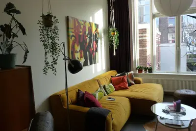 Image de Authentic double upper house close to center and beach