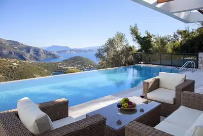 Villa Luxe - Infinity Pool With Breathtaking Views of The Ionian Sea