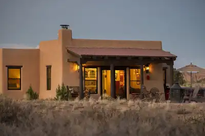 Image de Viento del Rio - Abiquiu Casita W\/Private Hot Tub