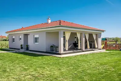 Image de Magnifique maison Ă Radeki Glavica