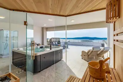 Image de Magnifique maison à Pomer avec WiFi
