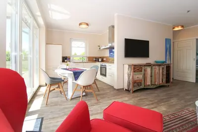 Image de Modern first floor apartment with sauna and beach chair in the garden for 4 persons