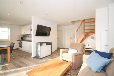 Image de Großzügige Obergeschosswohnung in Norddeich für bis zu 6 Personen & Baby