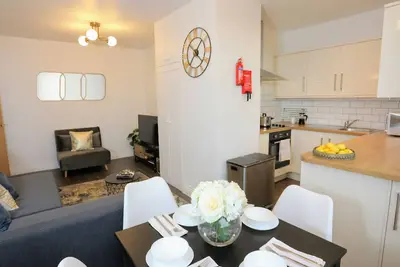 Image de Captivating & Modern 1Bedroom/1Bathroom with free parking in Watford