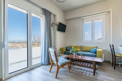 Image de Kyma seaside Apartment 1, Episkopi beach Rethymno