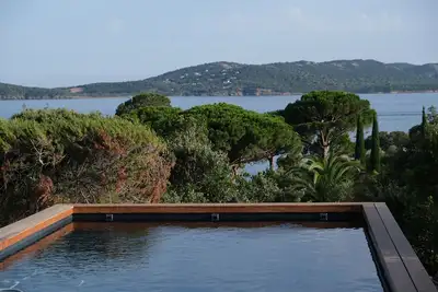 Image de Villa 5 ch domaine privé de Cala Rossa, plage à pied, piscine, vue mer