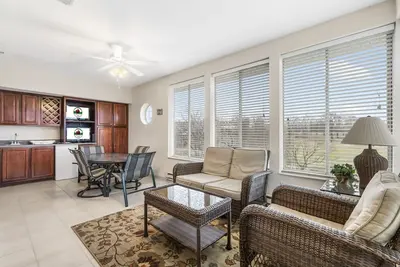 Course View Golf Condo with Indoor Pool Access