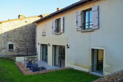 Image de \"La Maison d'Henriette\" in Lugny