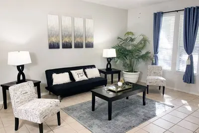 Image de Private Entire Townhouse near The Woodlands