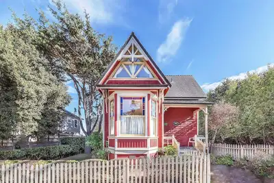 Image de 3812 Little House- Some Nights Available in August