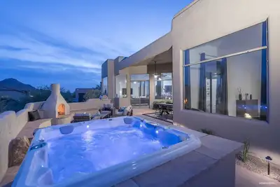 Image de Gorgeous North Scottsdale Luxury Home With Amazing Mountain Views!