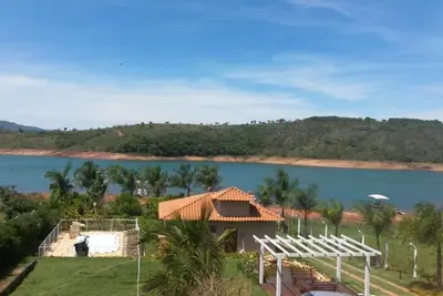 Image de House on the edge of the dam