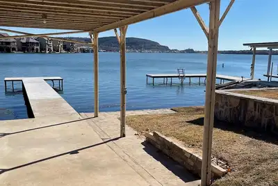 Image de Noble Cabin 6 on Lake Lbj