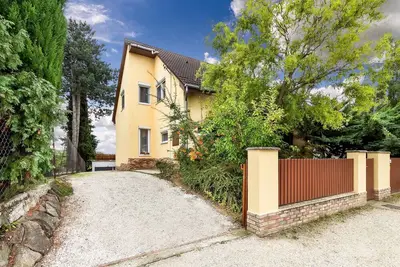 Image de Maison de vacances avec piscine, WiFi, lave-vaisselle