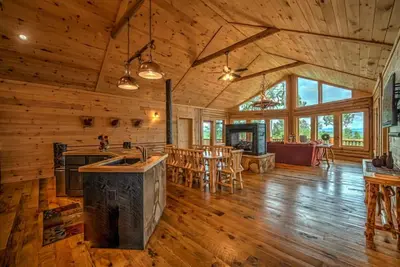 Image de Serenity Peak | Mountain View | Close To Town | Paved | Dog Friendly