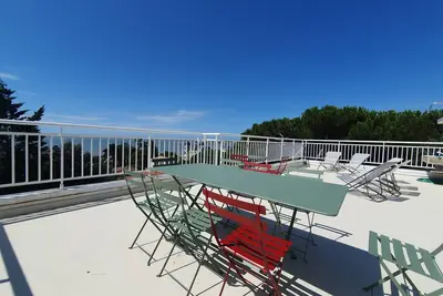 Image de Vue mer- villa d'exception Parc de Royan- 10 pers avec solarium.