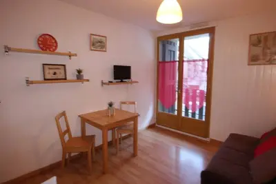 Image de Studio Cosy 2 Pers au Pied du Téléphérique - Balcon Sud, Parking, Wifi, Animaux Acceptés