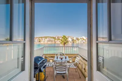 Image de Blue Harbour 1 - Appartement de vacances avec terrasse front de mer St Pauls Bay
