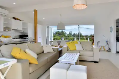 Image de Arklow - Pet Friendly with Ocean Views