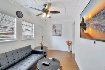 Image de Prime Delray Beach, Charming 2 Bedroom Cottage, Pets Welcome