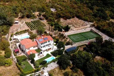 Image de DomaineVinodolSun: Excl. Dream for up to 20 people, heated pool, sauna, tennis