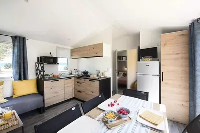 Image de Mobil home Quattro 5 pièces 8 personnes Jacuzzi