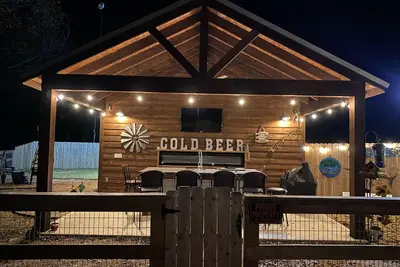 Image de Circle C Cabin Perfect for Cozy Relaxing Retreats