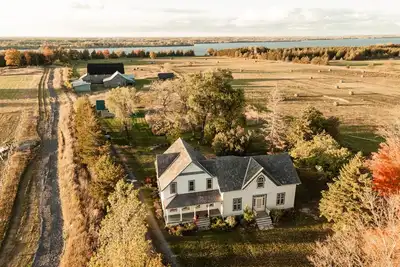 Image de Beautiful 7br Country Farmhouse with Yoga Studio