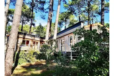Image de Maison dans les pins