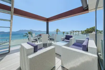Image de Ático Londres Derecha a Modern 2º floor Penthouse Beachfront in Puerto Pollensa