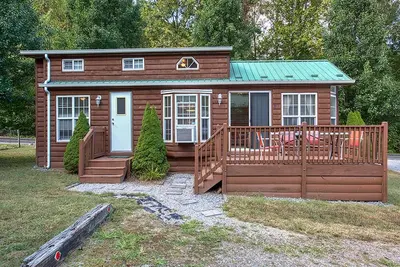 Image de Elk Forrest-Cabane-Famille-Salle de bain privée séparée-Vue sur Montagne