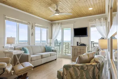Image de Direct Oceanfront, Udpated Condo With Amazing Views!