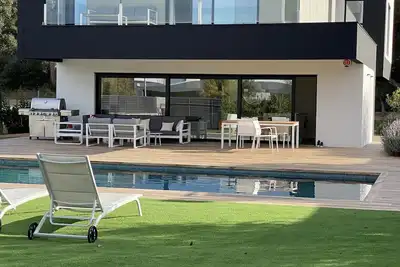 Image de Villa avec Piscine