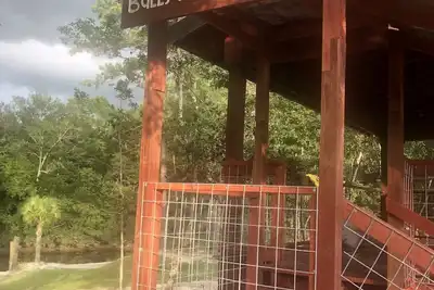 Image de Fun Bunkhouse located right on the River