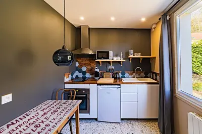 Image de Gîte \"Le Minéral\" - 2 pers - 3* - 10 min de Beaune