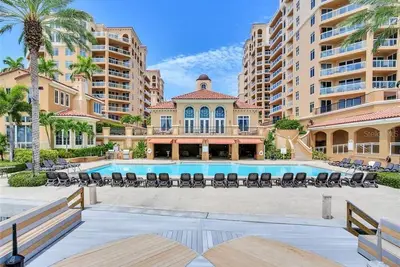 Image de Luxury Beach Condo - [Clearwater Beach] - Belle Harbor #408