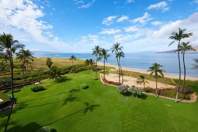 Image de Penthouse oceanfront views of the jewel blue Pacific, whales, stunning sunsets