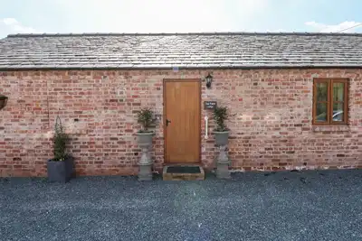 Image de Top Farm Lodge, pet friendly, character holiday cottage in Knockin