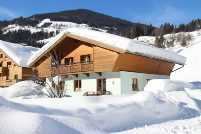 Image de Chalet de luxe avec sauna et douche Ă vapeur