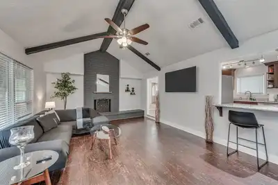 Image de Spacious Modern & Family 3 Br 🏠🏘