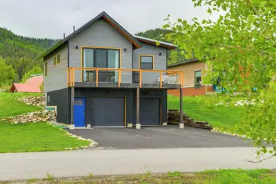 Image de Quiet Alpine Hideaway w\/ Panoramic Mountain Views!