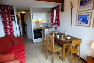 Image de Studio Cabine Mezzanine aux Saisies - Centre Station, Balcon Sud, 4 Pers, 2 étoiles