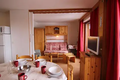 Image de Charmant 2 Pièces Cabine aux Saisies - Rez-de-Chaussée, Balcon, 6 Pers. - Commerces à Proximité