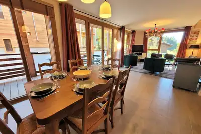 Image de Appartement lumineux 4 pièces aux Gets, accès direct aux pistes, 6 pers, garage, Wi-Fi